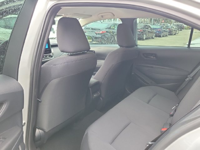 Used 2026 Toyota Corolla LE FWD image 7