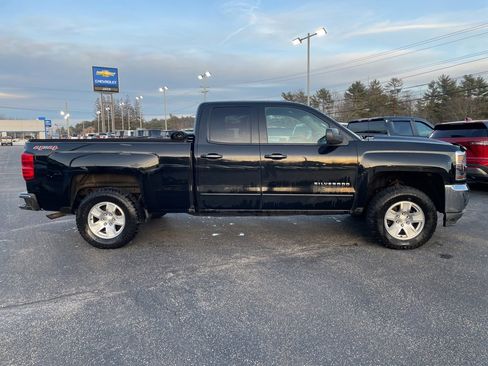 Used 2017 Chevrolet Silverado 1500 LT w/ All Star Edition image 9