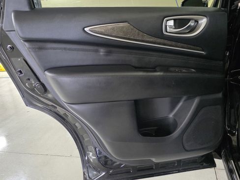 Used 2013 INFINITI JX35 Base w/ Premium Pkg image 13