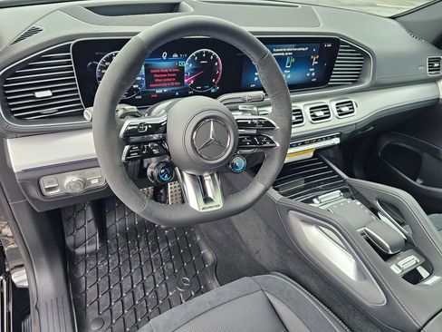 New 2026 Mercedes-Benz GLE 53 AMG 4MATIC Coupe image 15