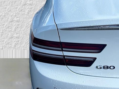 Used 2024 Genesis G80 image 11