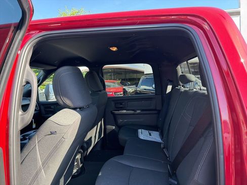 New 2026 RAM 2500 Tradesman AWD/4WD image 17