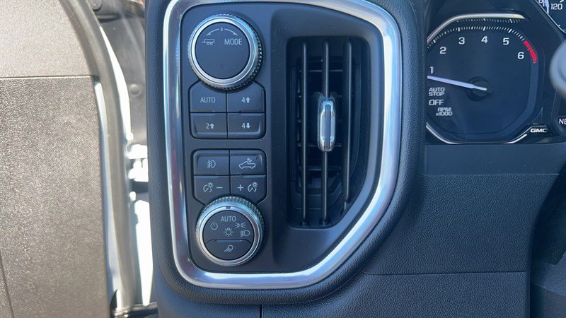 Used 2021 GMC Sierra 1500 SLT w/ SLT Premium Plus Package AWD/4WD image 45