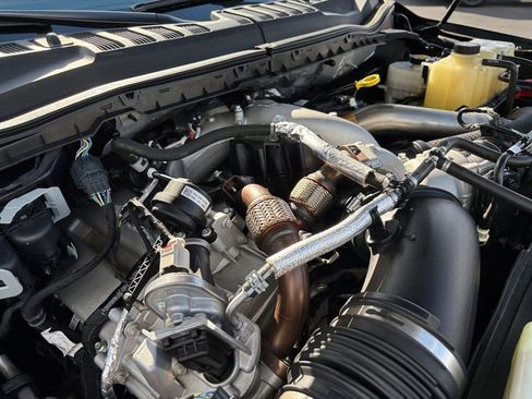 Used 2021 Ford F250 King Ranch image 15