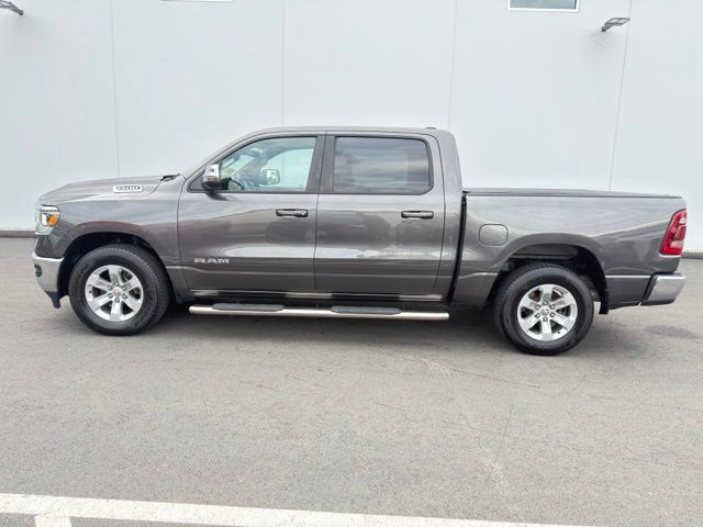 Used 2023 RAM 1500 Laramie AWD/4WD image 10