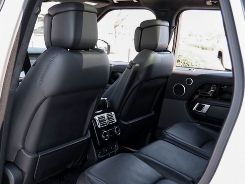 Used 2018 Land Rover Range Rover Supercharged image 45