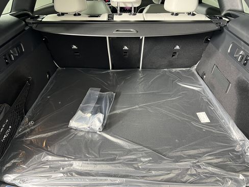 New 2026 Mercedes-Benz GLC 300 300 4MATIC image 24