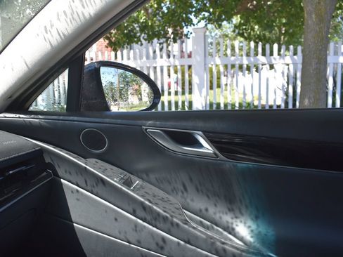 Used 2023 Genesis G80 2.5T image 19