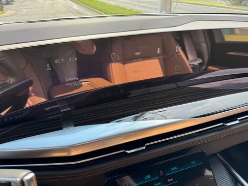 New 2026 Cadillac Escalade Luxury w/ Touring Package AWD/4WD image 25