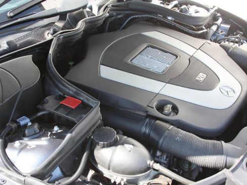 Used 2009 Mercedes-Benz C 300 4MATIC Sedan image 18