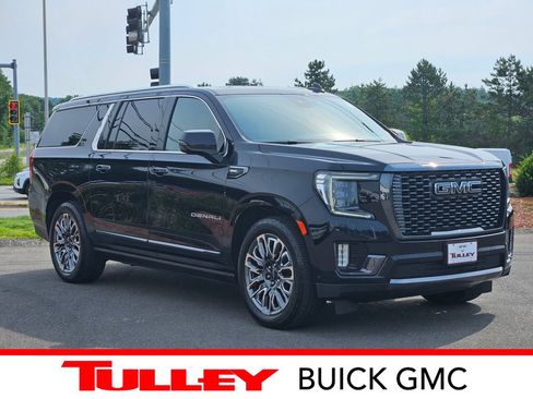 Certified 2023 GMC Yukon XL Denali Ultimate AWD/4WD image 1