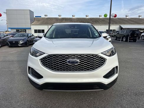 Used 2024 Ford Edge SEL image 2