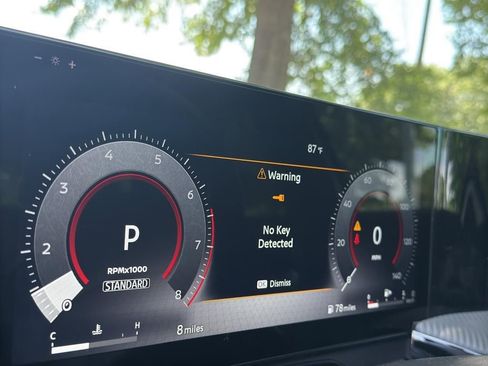 New 2025 Nissan Kicks SR image 19