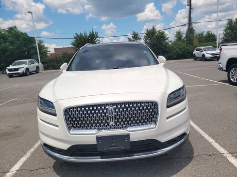 Used 2022 Lincoln Nautilus Reserve w/ Equipment Group 201A FWD image 2