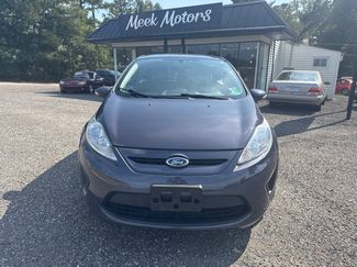 Used 2013 Ford Fiesta SE image 1