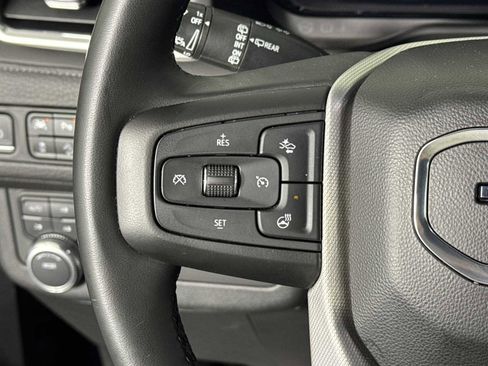 Certified 2023 GMC Yukon Denali image 30