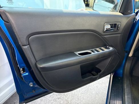 Used 2011 Ford Fusion SEL w/ 301A Rapid Spec Order Code FWD image 15