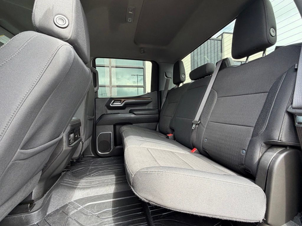 Used 2024 Chevrolet Silverado 1500 RST w/ Max Trailering Package AWD/4WD image 20
