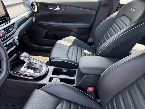 Used 2024 Kia Forte GT-Line w/ GT-Line Premium Package FWD image 12