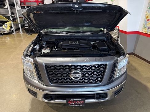 Used 2019 Nissan Titan SV AWD/4WD image 58