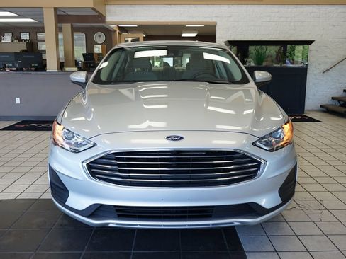 Used 2019 Ford Fusion SE AWD/4WD image 20