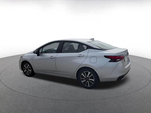 Used 2025 Nissan Versa SV image 10