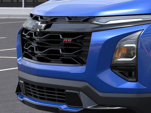 New 2026 Chevrolet Equinox RS w/ Safety and Technology Package AWD/4WD image 13