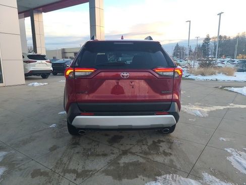 Used 2024 Toyota RAV4 Adventure image 6