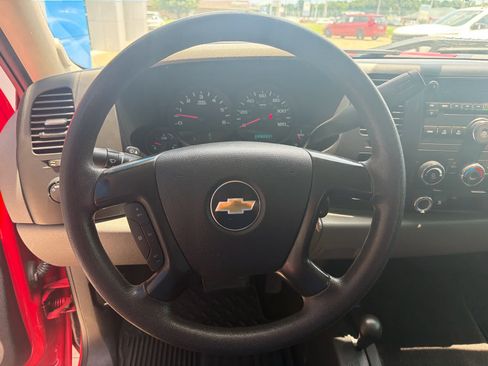 Used 2011 Chevrolet Silverado 1500 LS AWD/4WD image 15