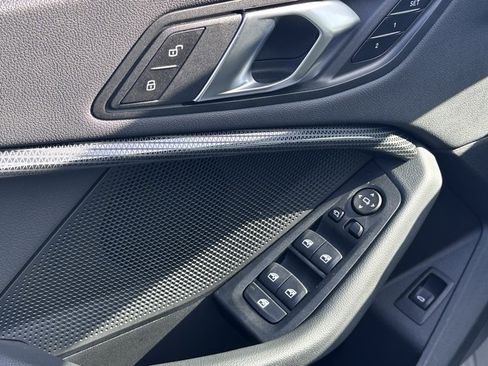 Used 2025 BMW X3 xDrive30i w/ Premium Package image 4