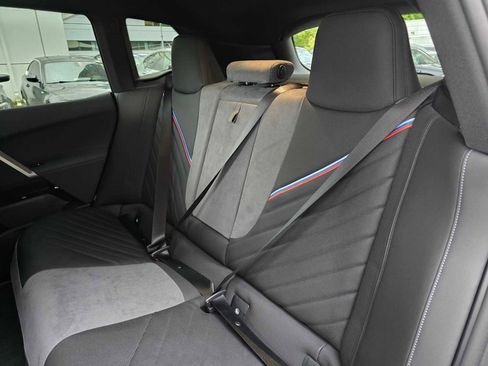 New 2026 BMW iX xDrive60 w/ M Sport Package AWD/4WD image 17