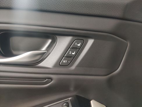 Certified 2025 Honda Accord Touring image 25