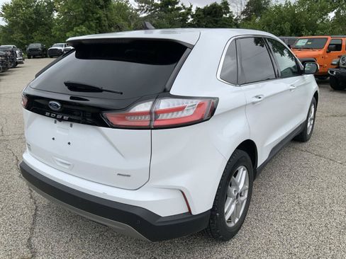 Used 2024 Ford Edge SEL AWD/4WD image 13
