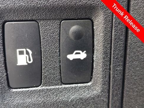 Used 2011 Lexus ES 350 FWD image 18
