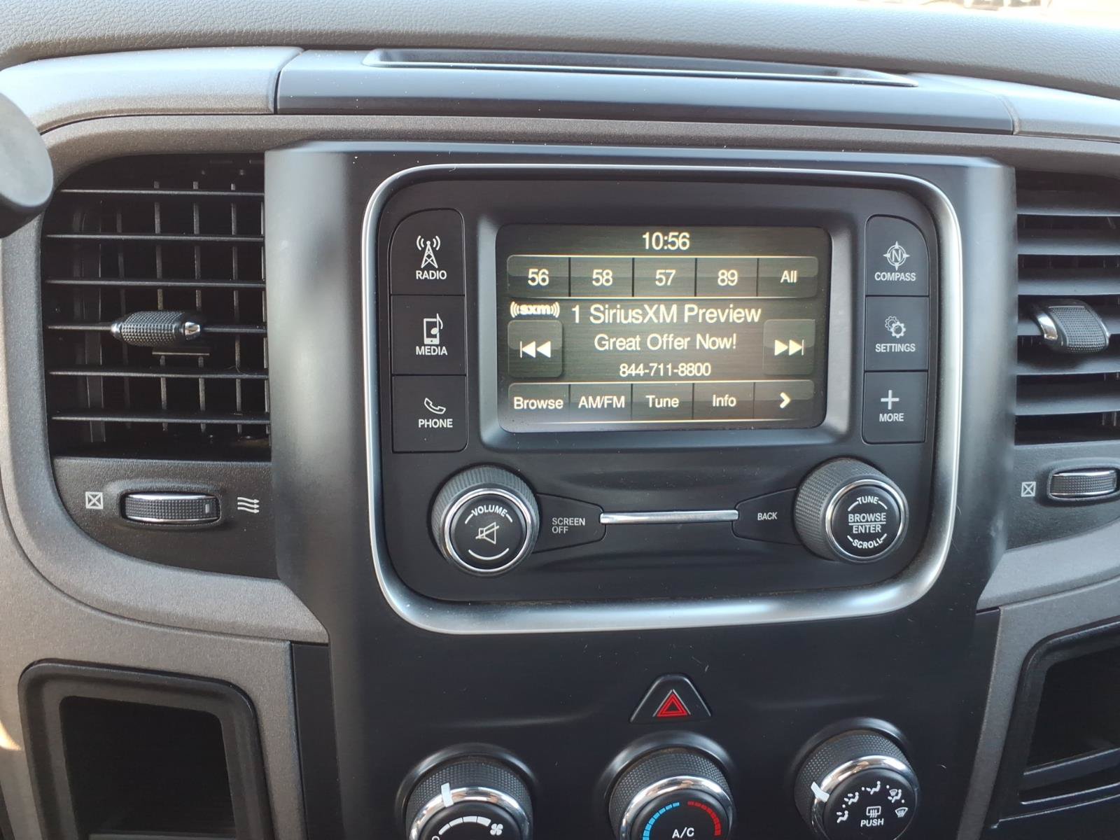 Used 2017 RAM 3500 Tradesman w/ Chrome Appearance Group AWD/4WD image 15