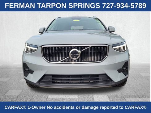 Certified 2024 Volvo XC40 B5 Plus image 3