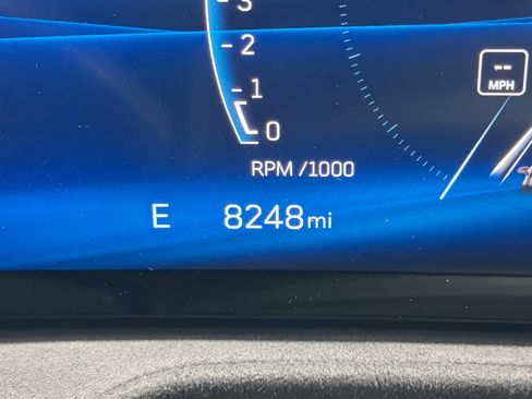 Used 2025 Cadillac XT4 Sport w/ LPO, Onyx Lite Package FWD image 39