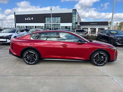New 2025 Kia K4 GT-Line w/ GT-Line Premium Package image 9