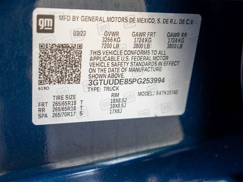 Used 2023 GMC Sierra 1500 SLT w/ SLT Convenience Package image 41