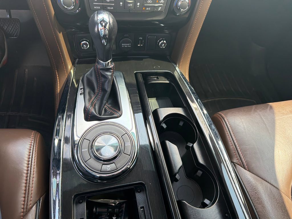 Used 2020 Nissan Armada Platinum w/ Platinum Reserve Package RWD image 39