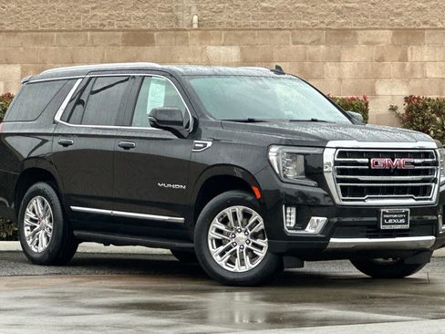 Used 2021 GMC Yukon SLT w/ Rear Media and Nav Package image 2