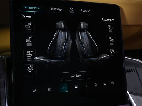 New 2025 Cadillac Escalade IQ Luxury 2 image 33