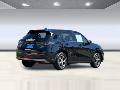 Used 2023 Honda HR-V EX-L image 9