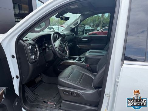 Used 2021 GMC Sierra 2500 Denali w/ Denali Ultimate Package AWD/4WD image 5