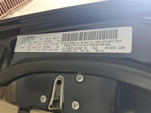 Used 2018 RAM 1500 Limited AWD/4WD image 4