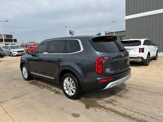 Used 2021 Kia Telluride LX video 2