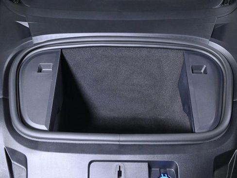 Certified 2022 Porsche Taycan 4S image 26