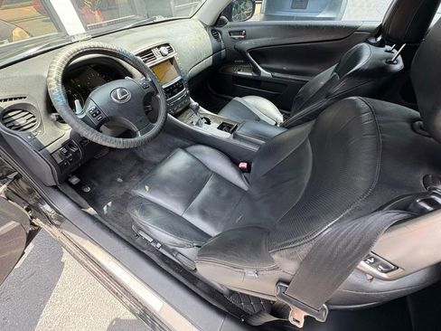Used 2010 Lexus IS 250C image 11