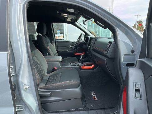 Certified 2023 Nissan Frontier PRO-4X w/ Pro Convenience Package image 24