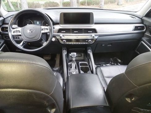 Used 2020 Kia Telluride EX w/ EX Premium Package FWD image 11